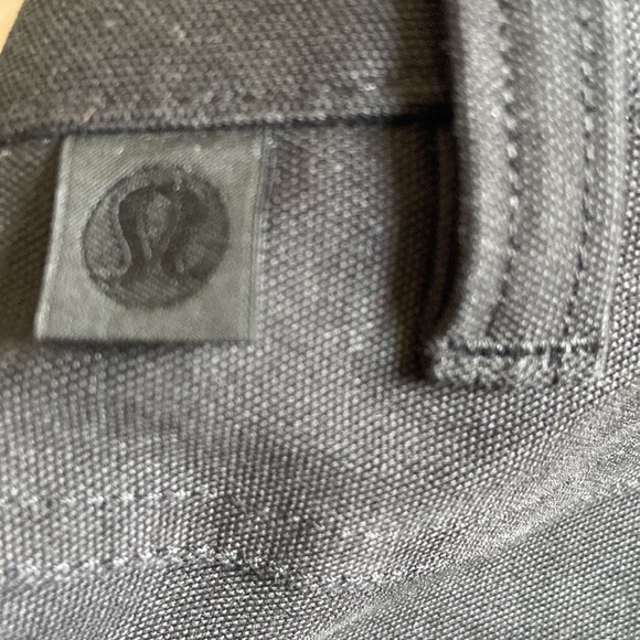 Lululemon Men’s Slim Fit Black Pants - Picture 4 of 4